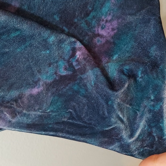 NWOT Free People Rare Asymmetrical Velvet Top XS - Picture 5 of 12